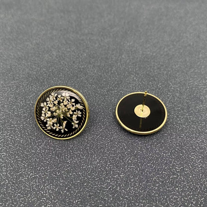 Clous d’oreilles Dentelle blanche