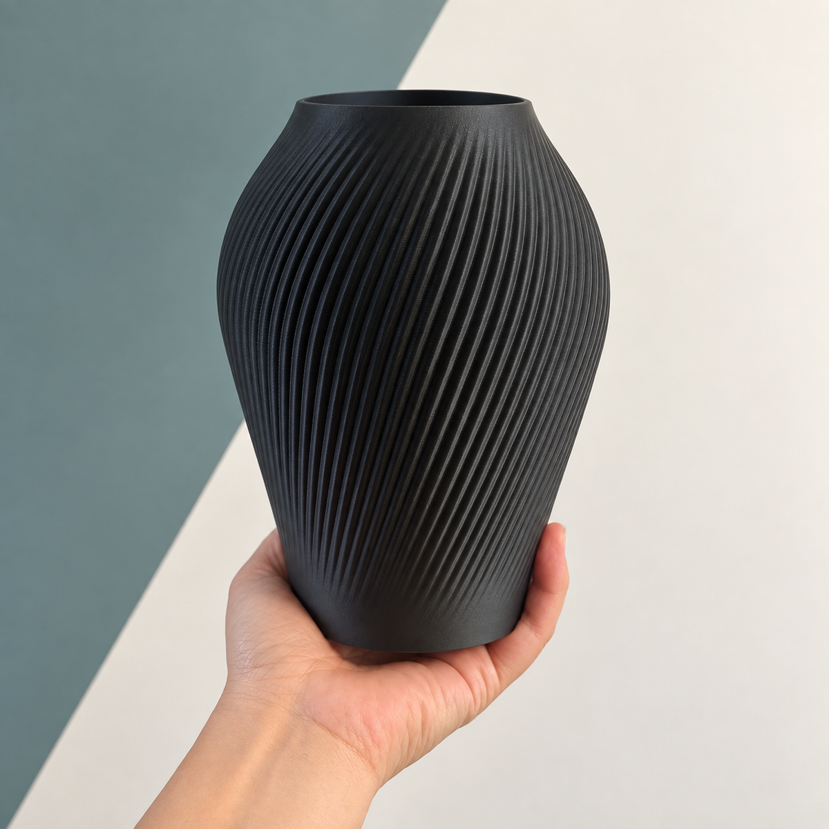 ANTIQUE Vase étanche d'origine végétale Noir